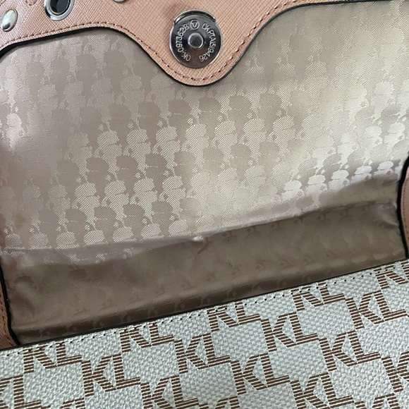 Karl Lagerfeld Elsa Scalloped Leather Bag - Picture 8 of 15